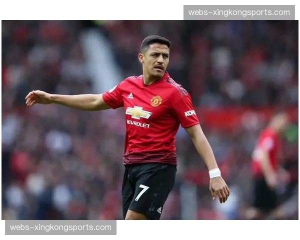 法国前场自由人角色设定 姆巴佩居中突前战术适配性持续观察